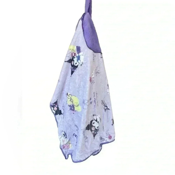 Carry Pillow Zip Out 3x5" Blanket KUROMI travel CUTE
Portable hand bag purple - Picture 6 of 10